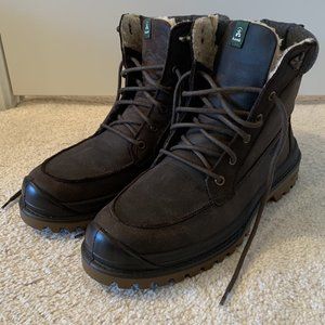 Kamik Men's Ankle Classic Boots (US 10) MINT CONDITION